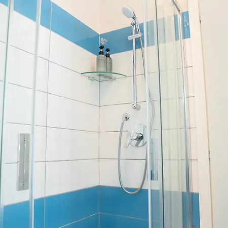 Apartment Vatican 4 Bedroom With Private Parking