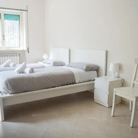 Vatican 4 Bedroom With Private Parking Rome