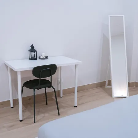 Appartement Vatican 4 Bedroom With Private Parking